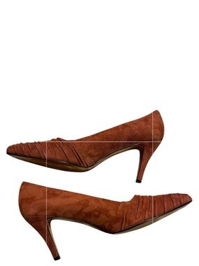 Vintage Anne Klein Italian Leather Maroon Suede Heels with Pleated Design